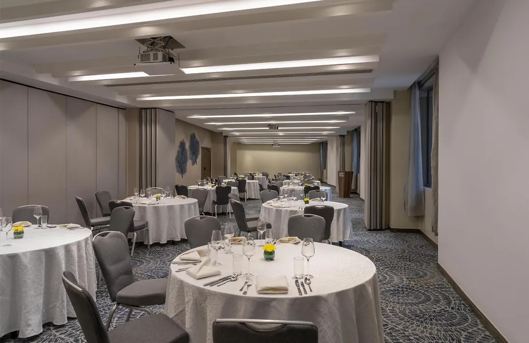 Radisson Blu Hotel & Residence Nairobi Arboretum-1