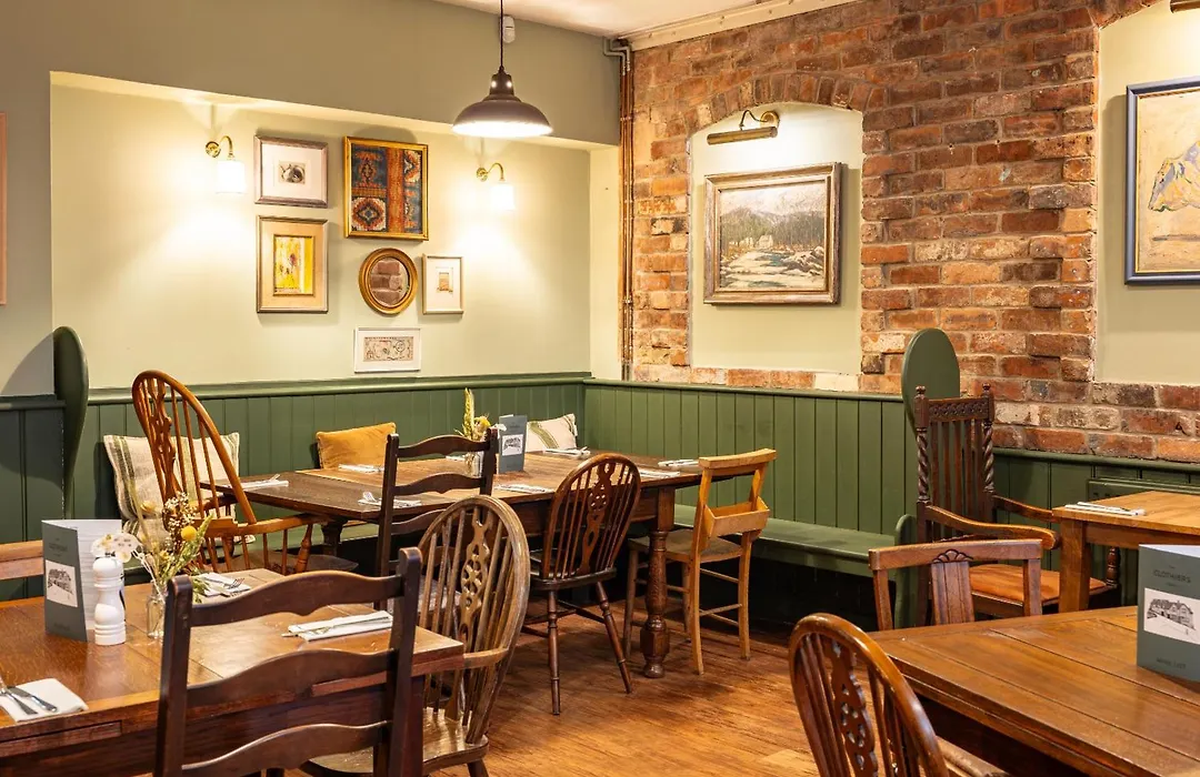 The Clothiers Arms-1