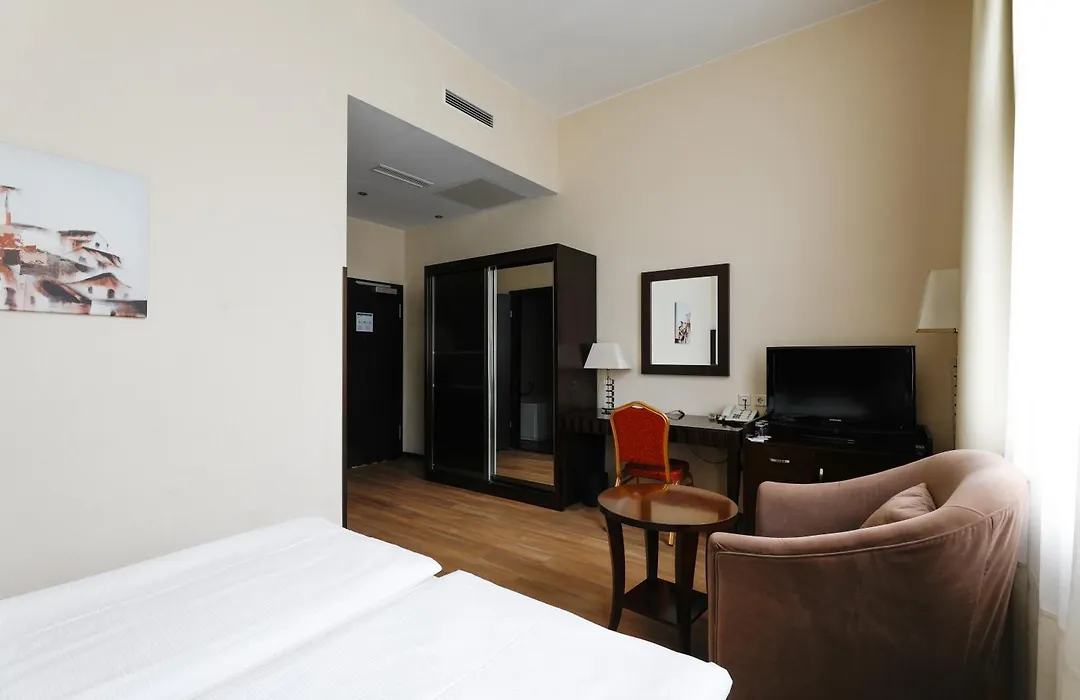 Grand Palace Hotel Hannover-1