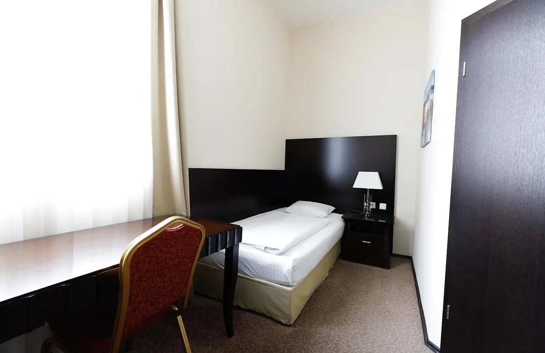 Grand Palace Hotel Hannover-1