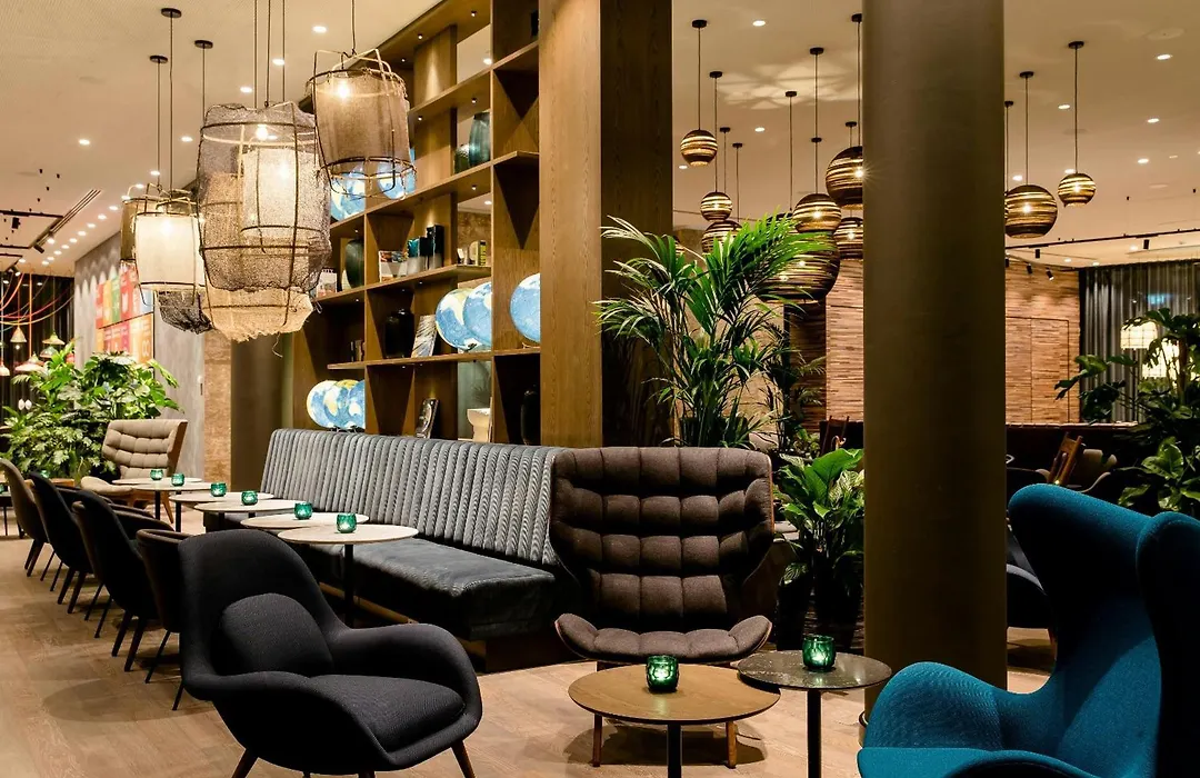 Motel One Bonn-Hauptbahnhof-1