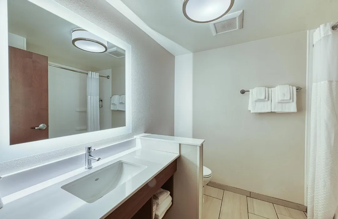 Holiday Inn Express & Suites - Manitou Springs By Ihg-1