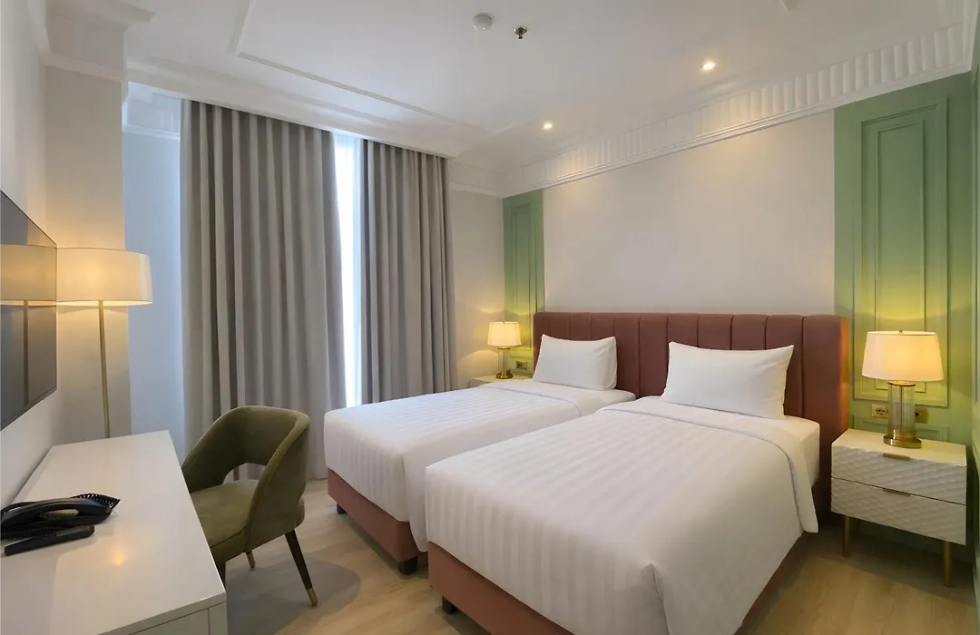 Maia Hotel Jakarta-1