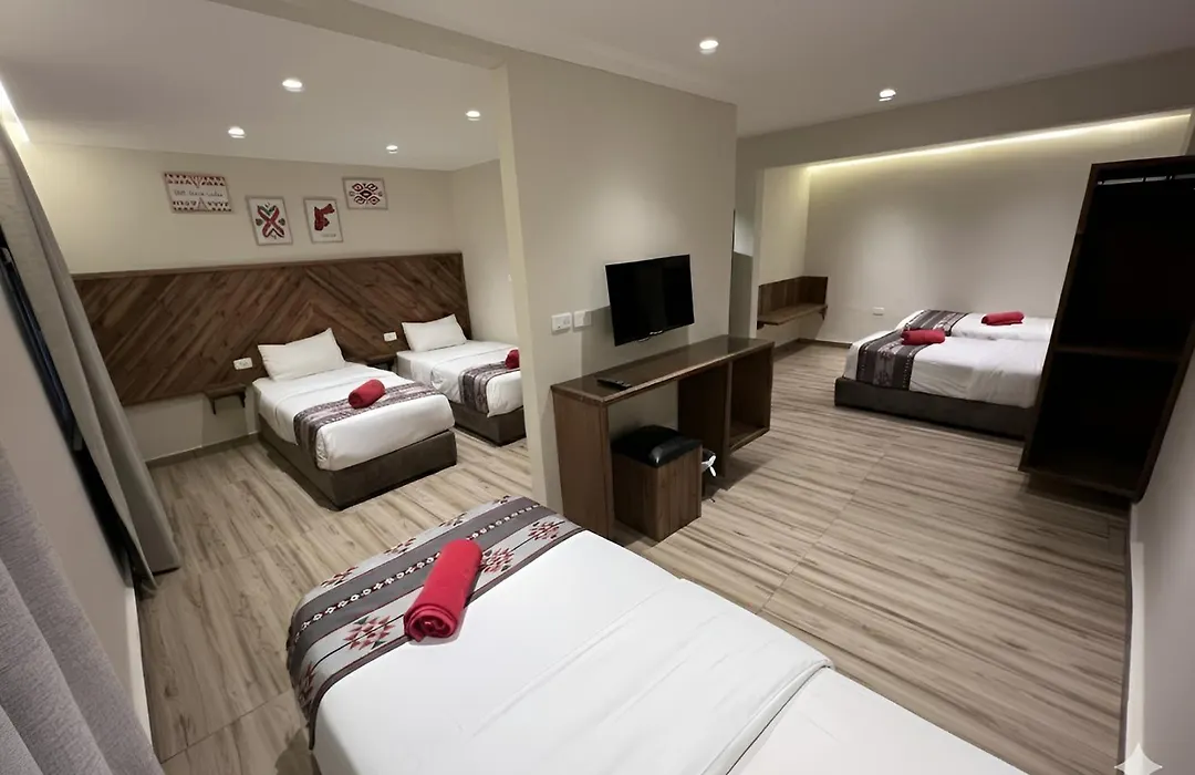 Sandra Hotel-1