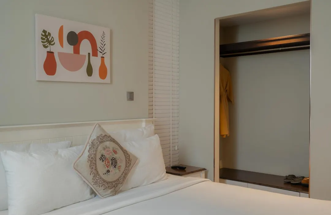Celine Living - Central-1
