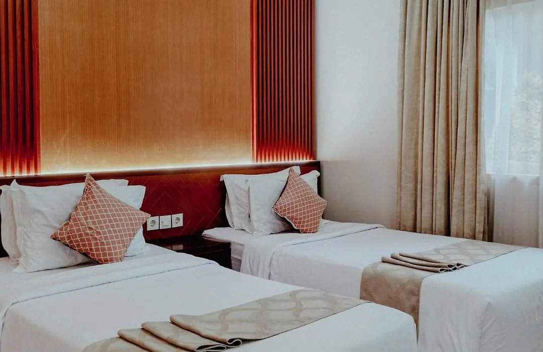 Royal Brongto Hotel-1