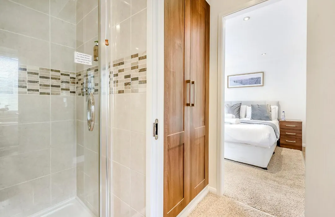 Herons Brook Retreat Lodges-1