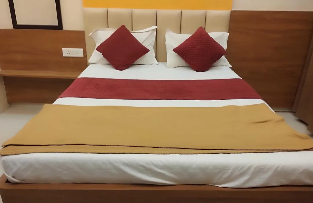 Hotel O Mayur Lodge-1
