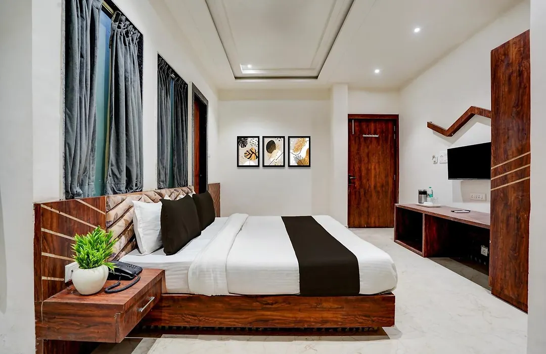 Townhouse Naya Nohra Crossway Kota Formerly Hotel Sterling-1