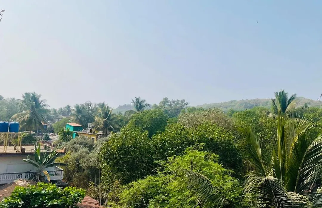 Indra'S Nest - Studio Apartments-1