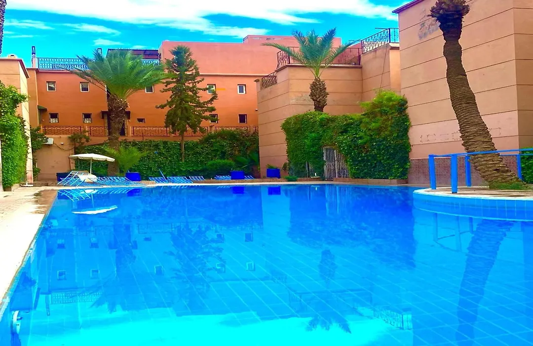 Riad Kamal prés Medina Marrakech&3 Piscines&Jacuzzi&Petit-Déjeuner-1