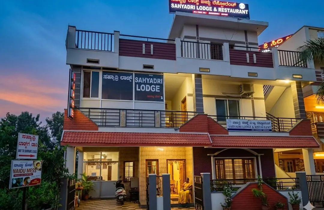 Sahyadri Lodge And Restaurant-1