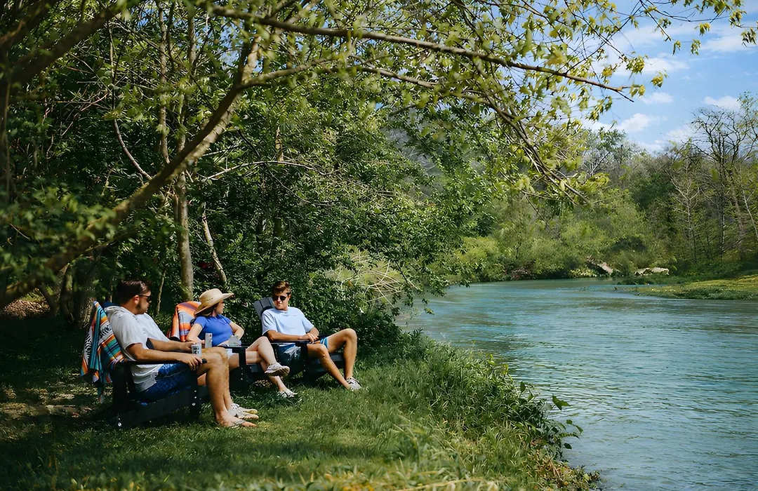 Melrose River Club Resort-1