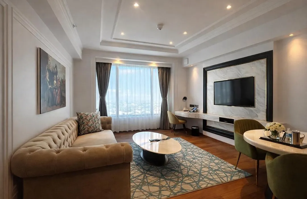 Hotel Soot-1