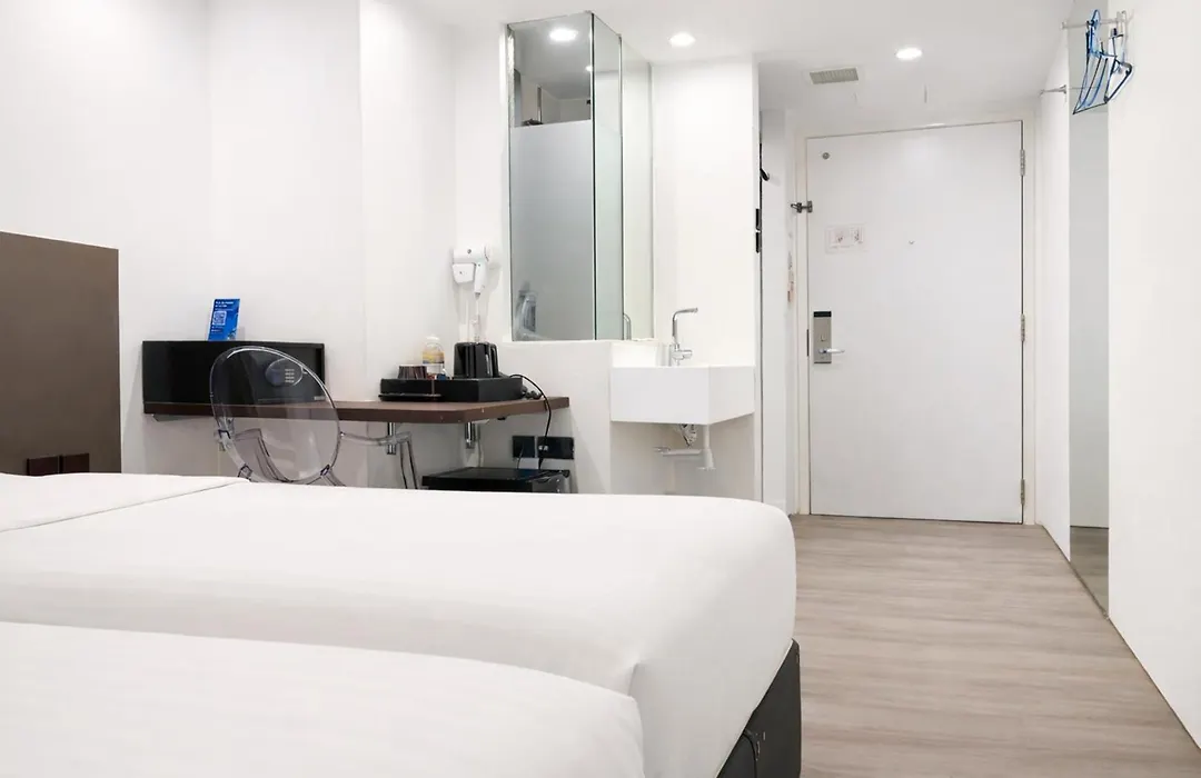 A Hotel Dickson, Stay From 9Pm To 8Am-1