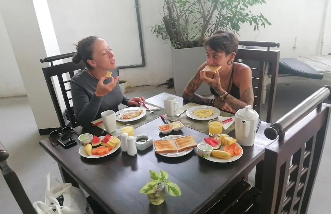 King'S Marine B&B Surf Hotel-1