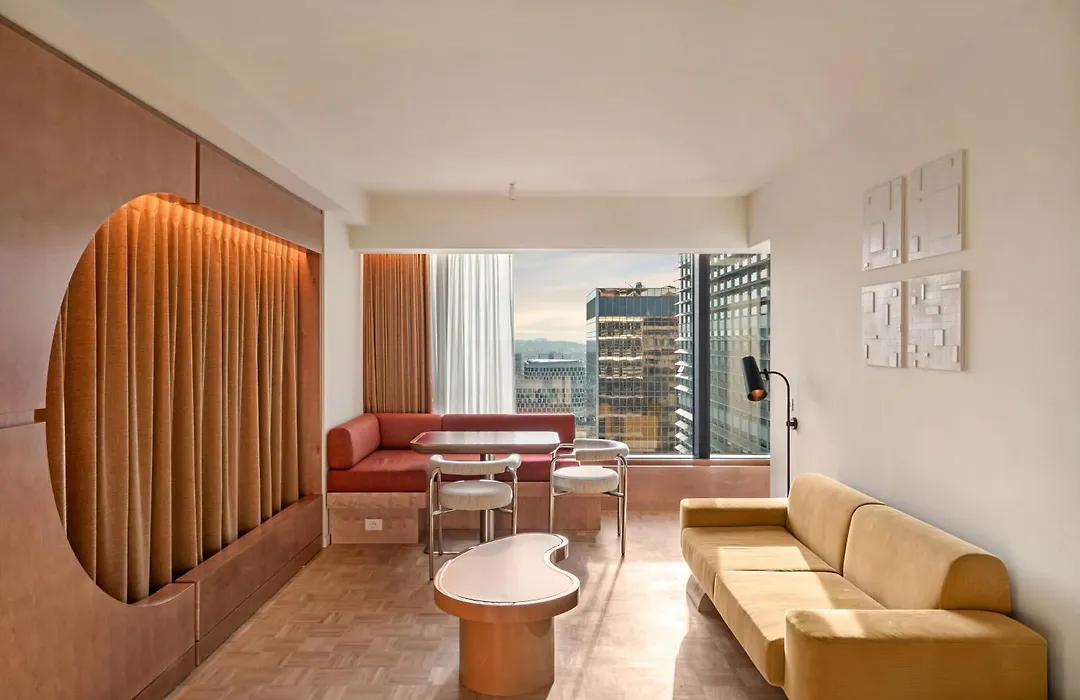 The Standard, Brussels-1