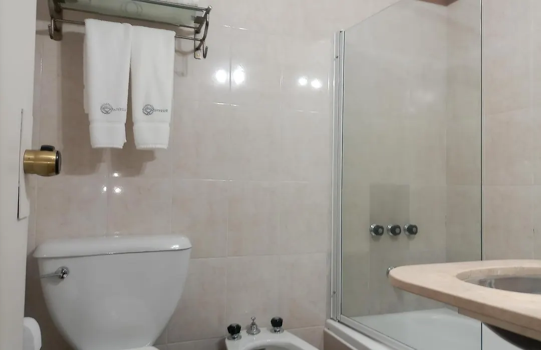Intersur Colon Hotel-1