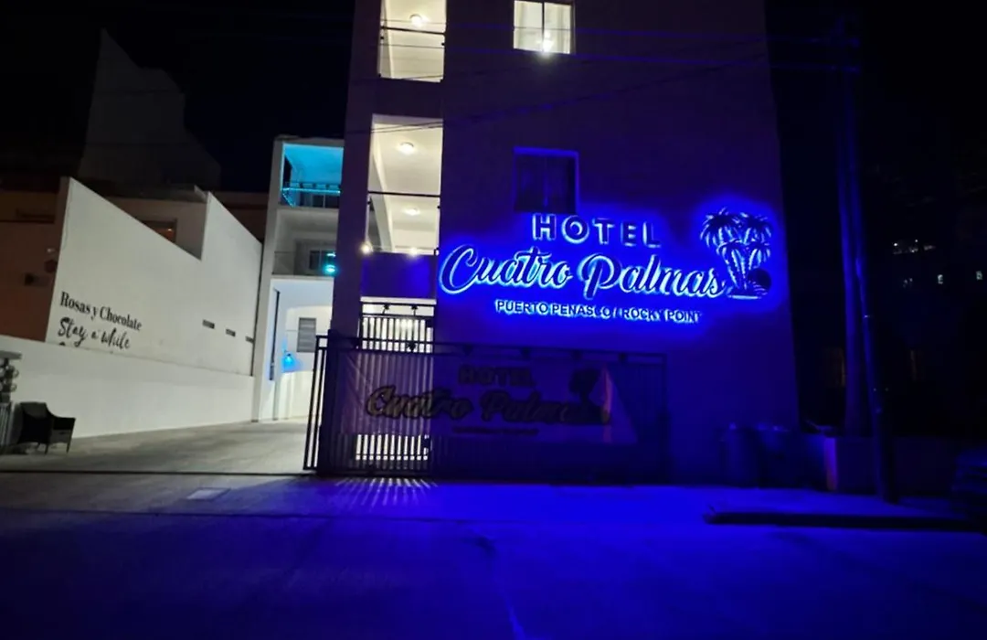Cuatro Palmas Hotel-1