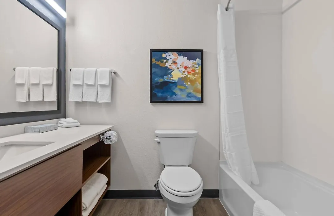 Everhome Suites Wichita Northeast By Choice Hotels-1