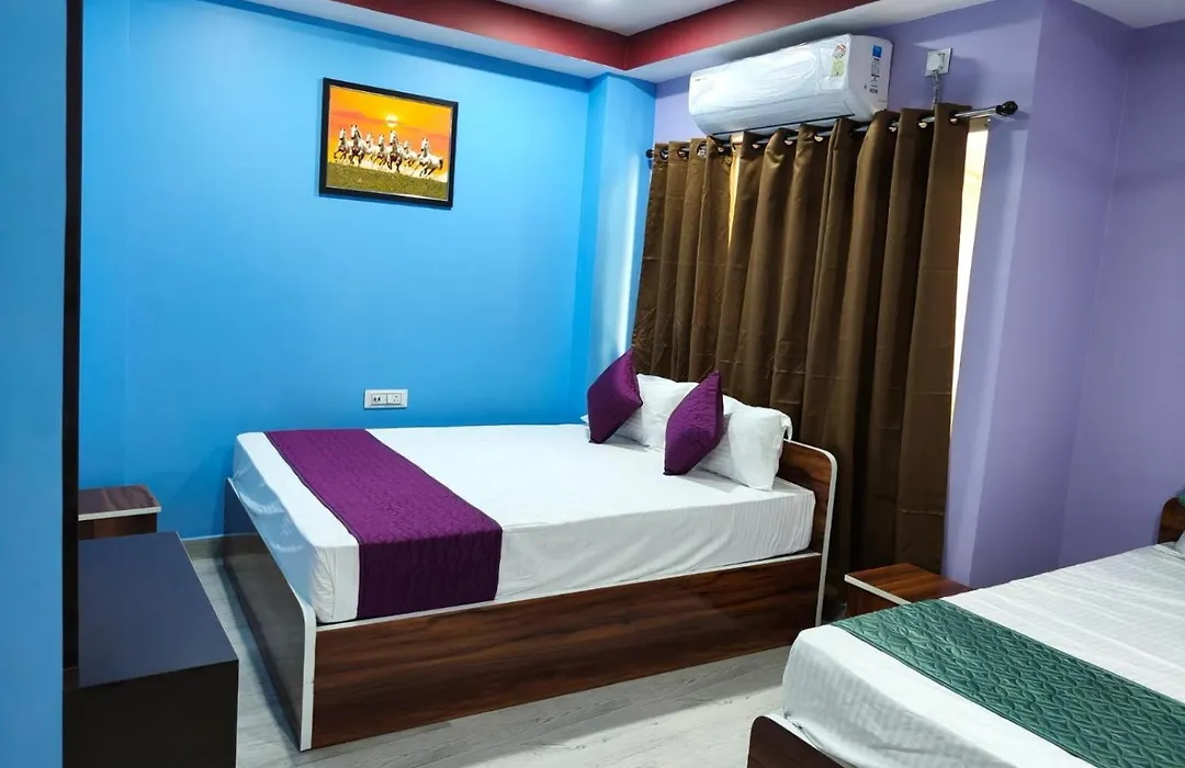 Hotel Sky Grand-1