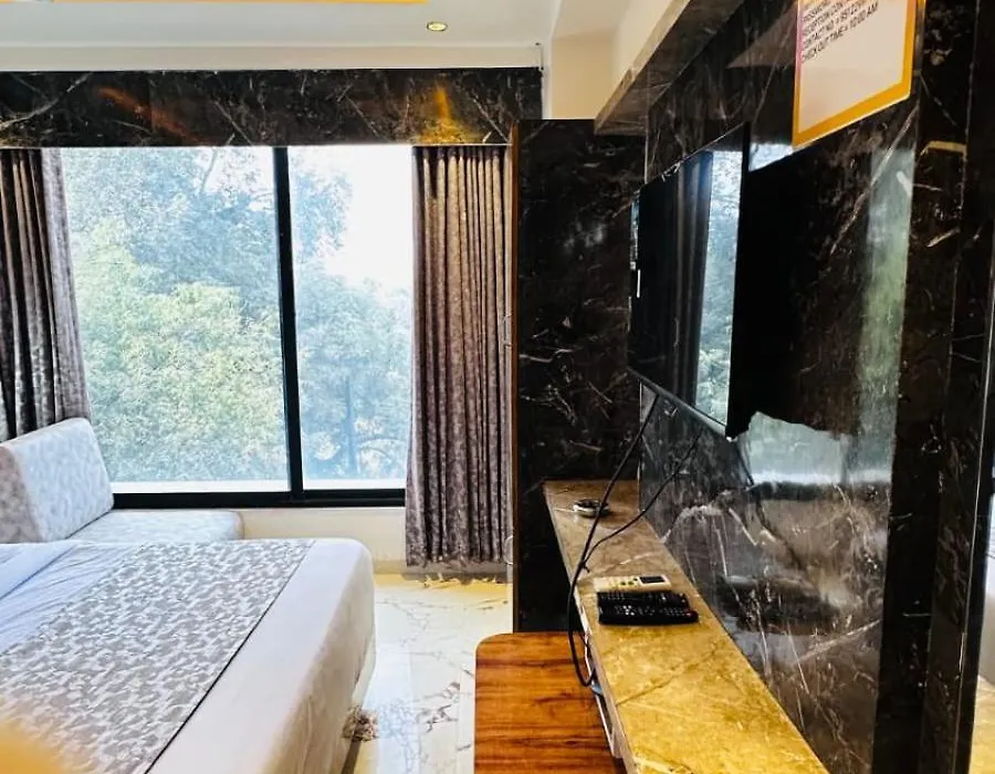 Hotel Lotus Park Gandhinagar-1