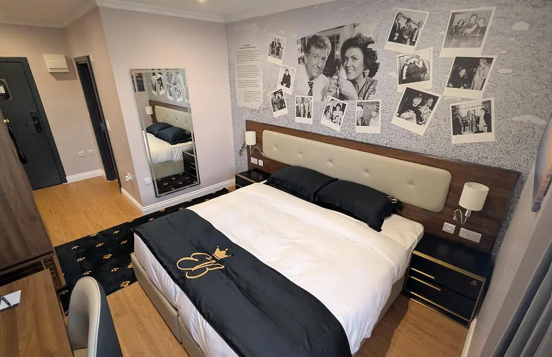 Empress Boutique Hotel Suites-1