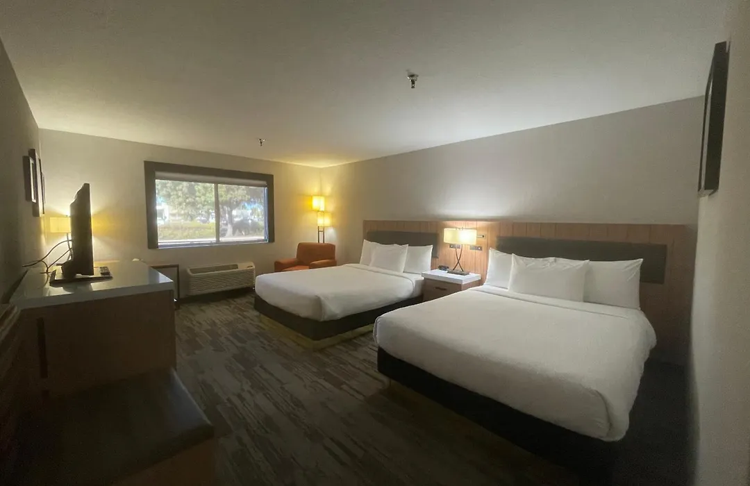 Sisk Hotel-1