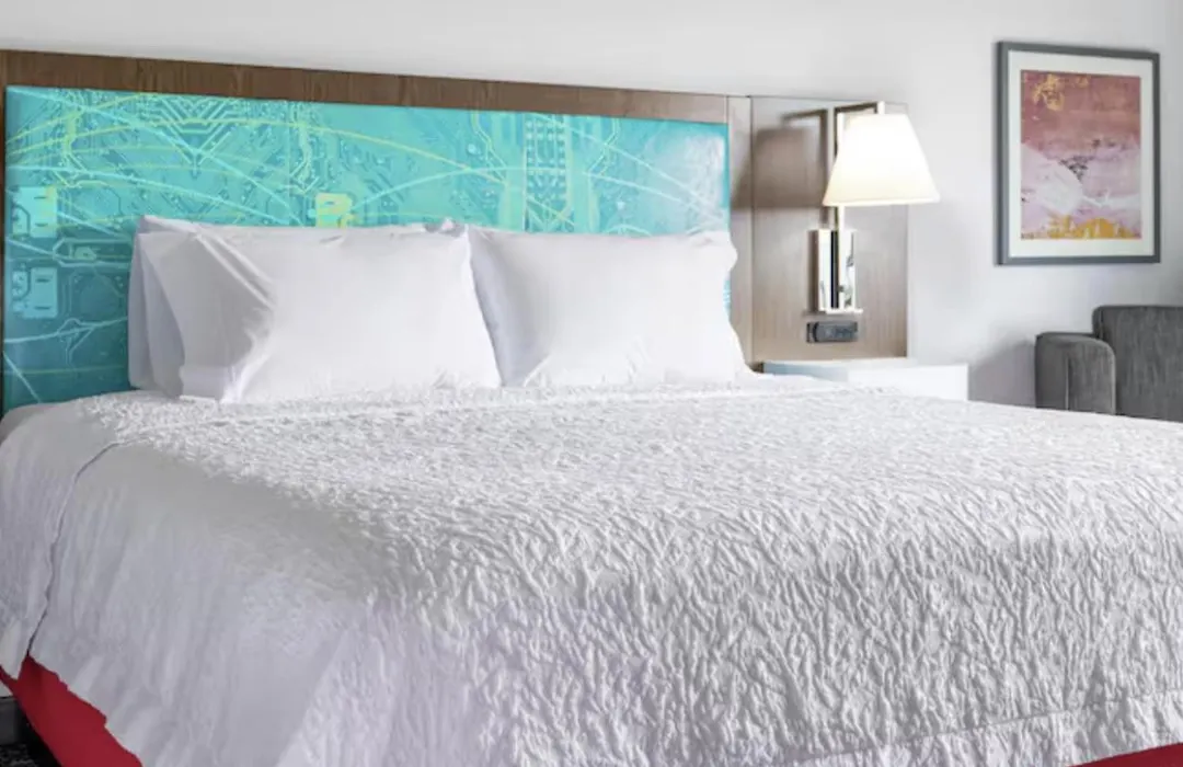 Hampton Inn & Suites Cadillac-1