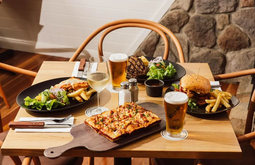 Commercial Hotel Boonah-1