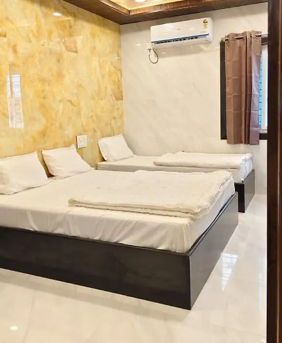 Kalpavriksha Kamadhenu Grand Inn-1