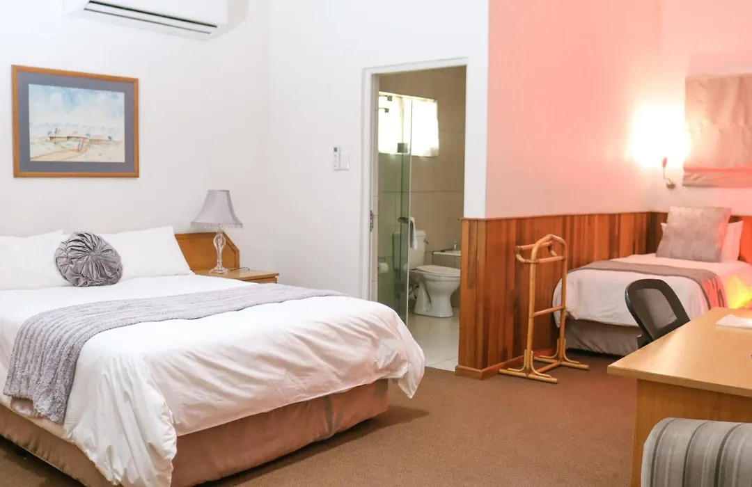 Lancers Inn Hotel-1