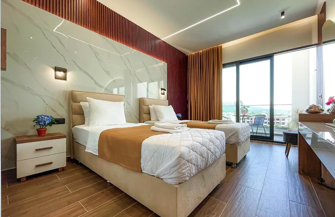 Hotel Lajka Luxury-1