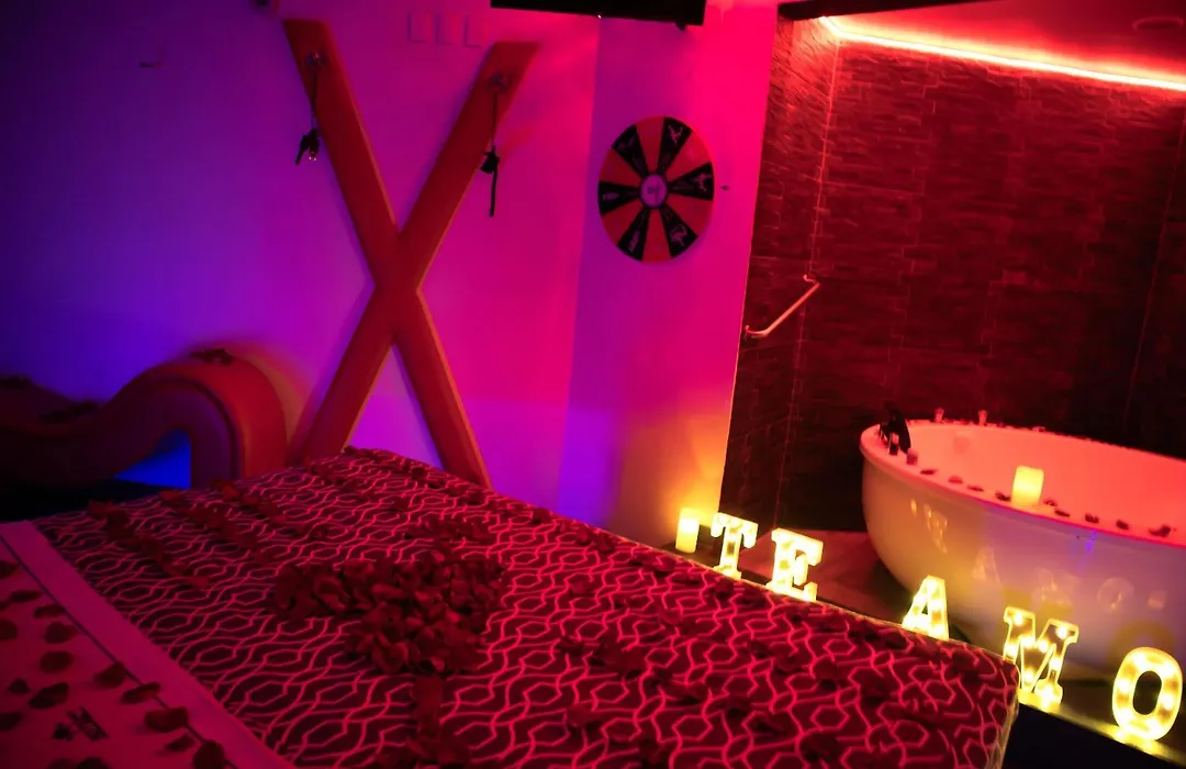 Hotel Muy Cdmx, Hotel Romántico-1
