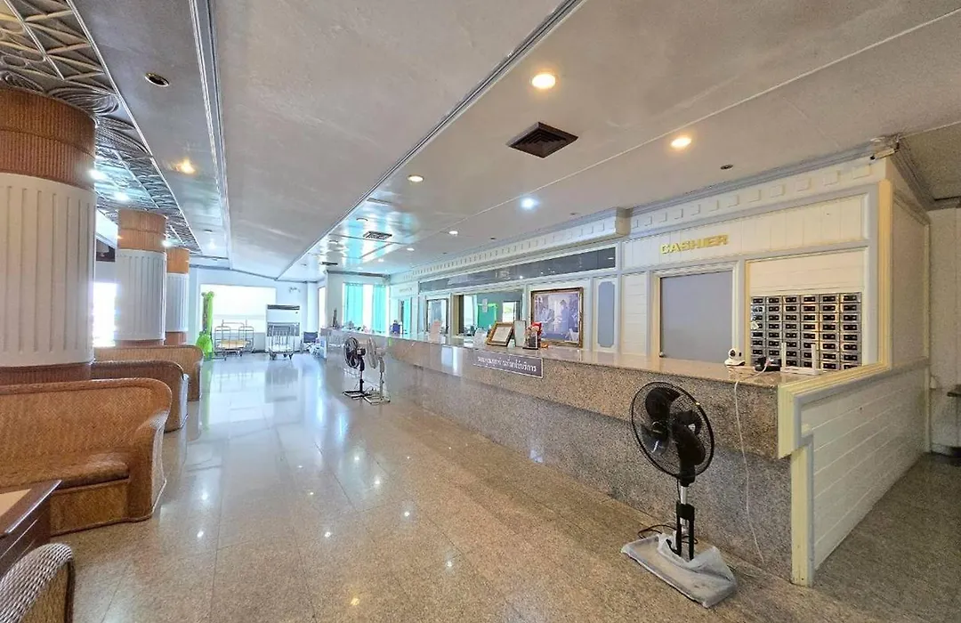 Pailyn Hotel-1