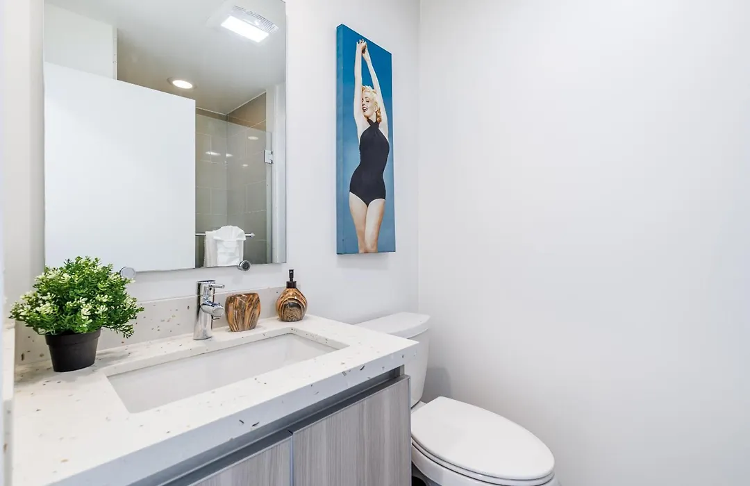 Sunset Boulevard Apartments-1