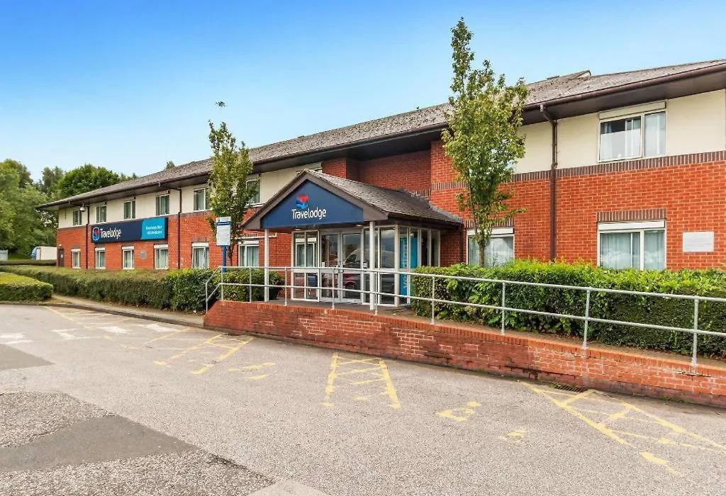 Travelodge Manchester Birch M62 Eastbound-1