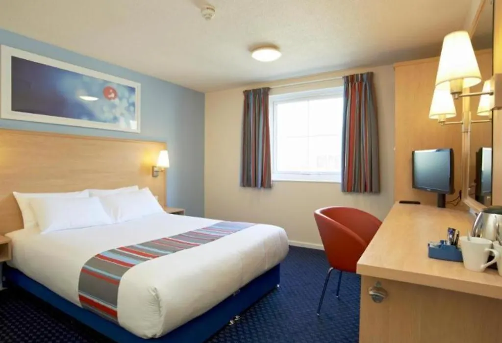 Travelodge Staines-1