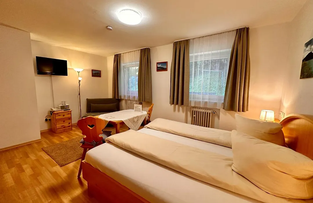 Hotel Fischerstüberl am See-1