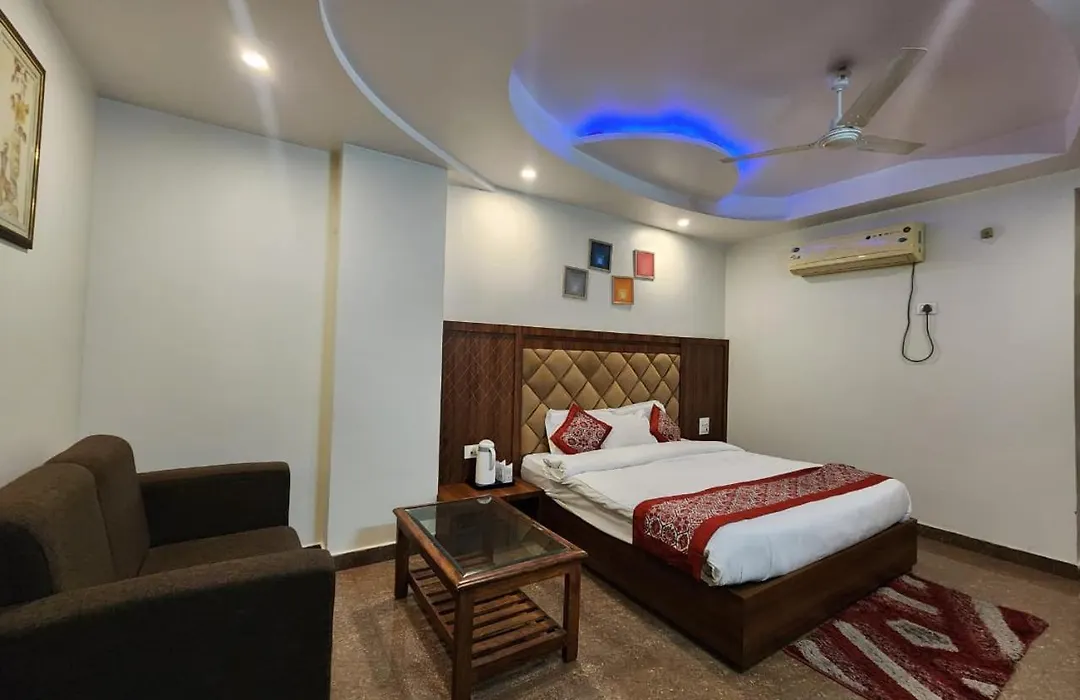 Kanta International Near Katra Railway Station-1