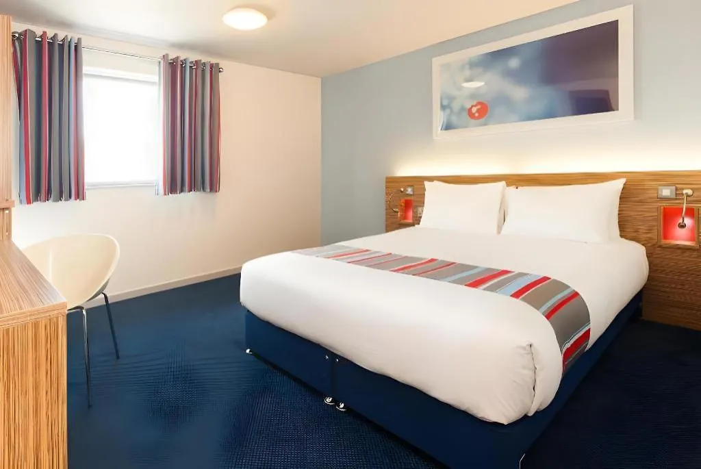 Travelodge Birmingham Fort Dunlop-1