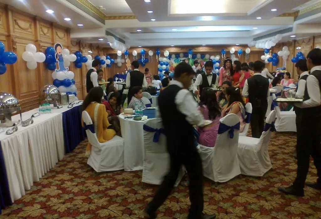 Holiday Regency-1