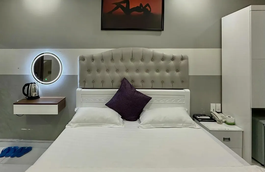 Sweet Hotel-1