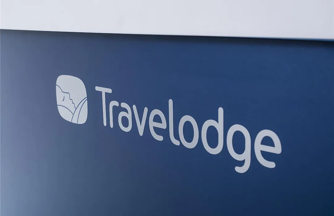 Travelodge Cardiff Llanedeyrn-1