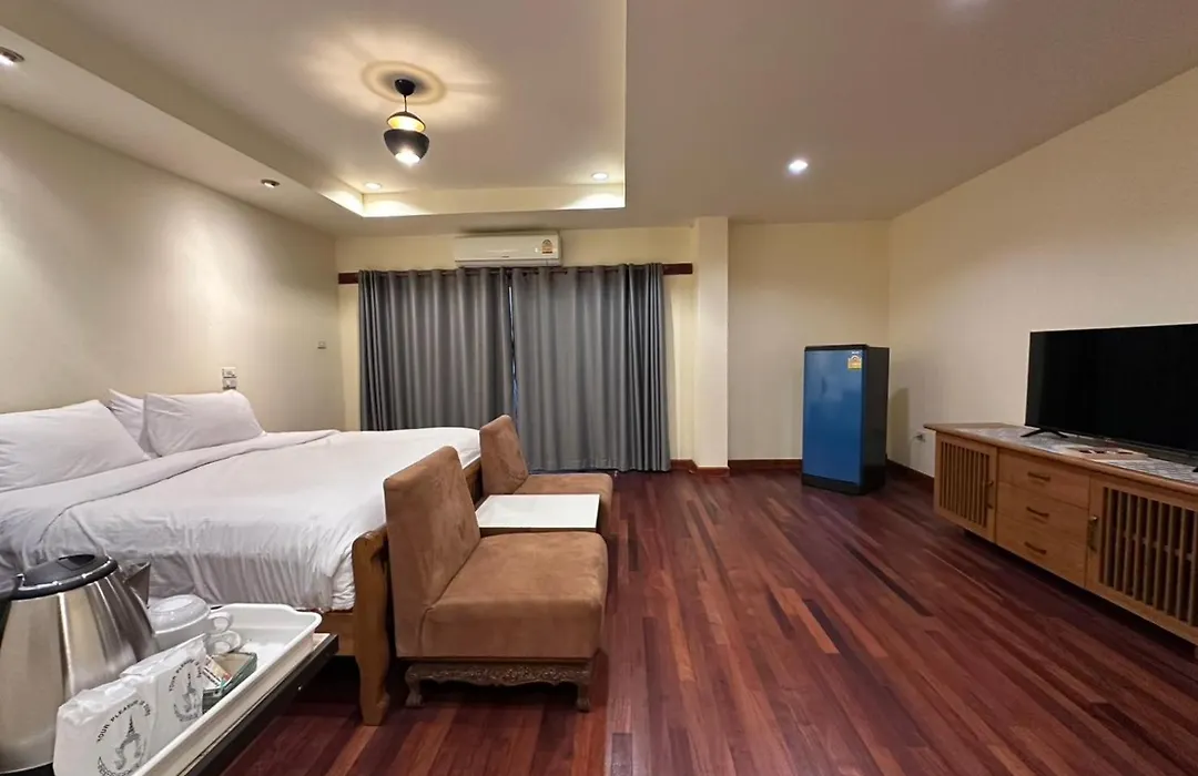 Prince Hotel Chiang Mai-1