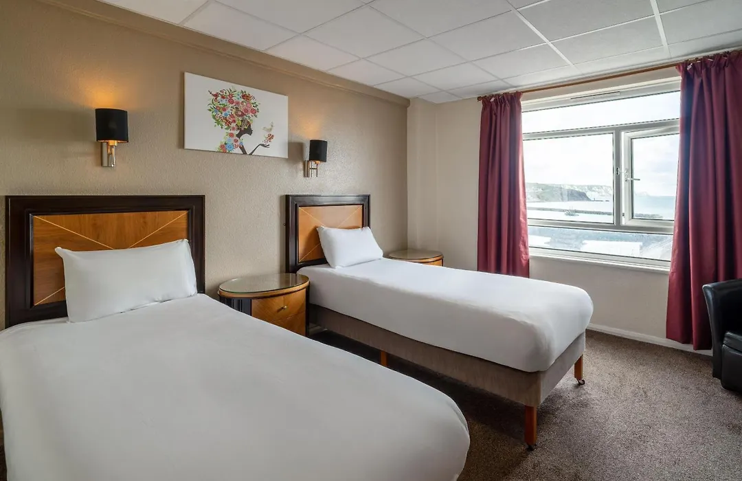 The Grand Burstin Hotel-1