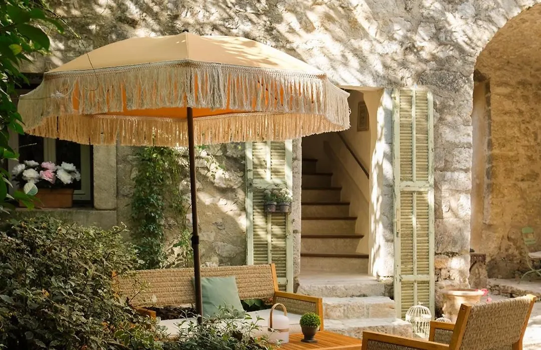 L'Abbaye Hotel-1
