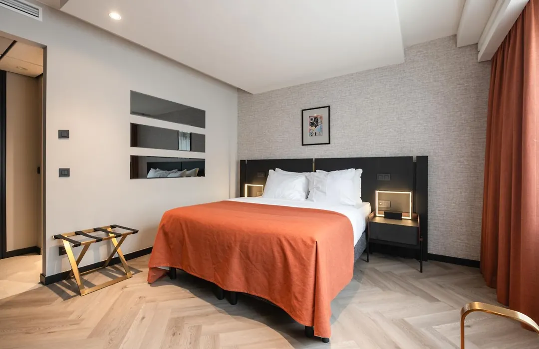Hyllit Hotel-1