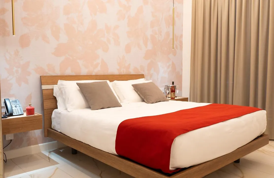 Hotel Diana-1