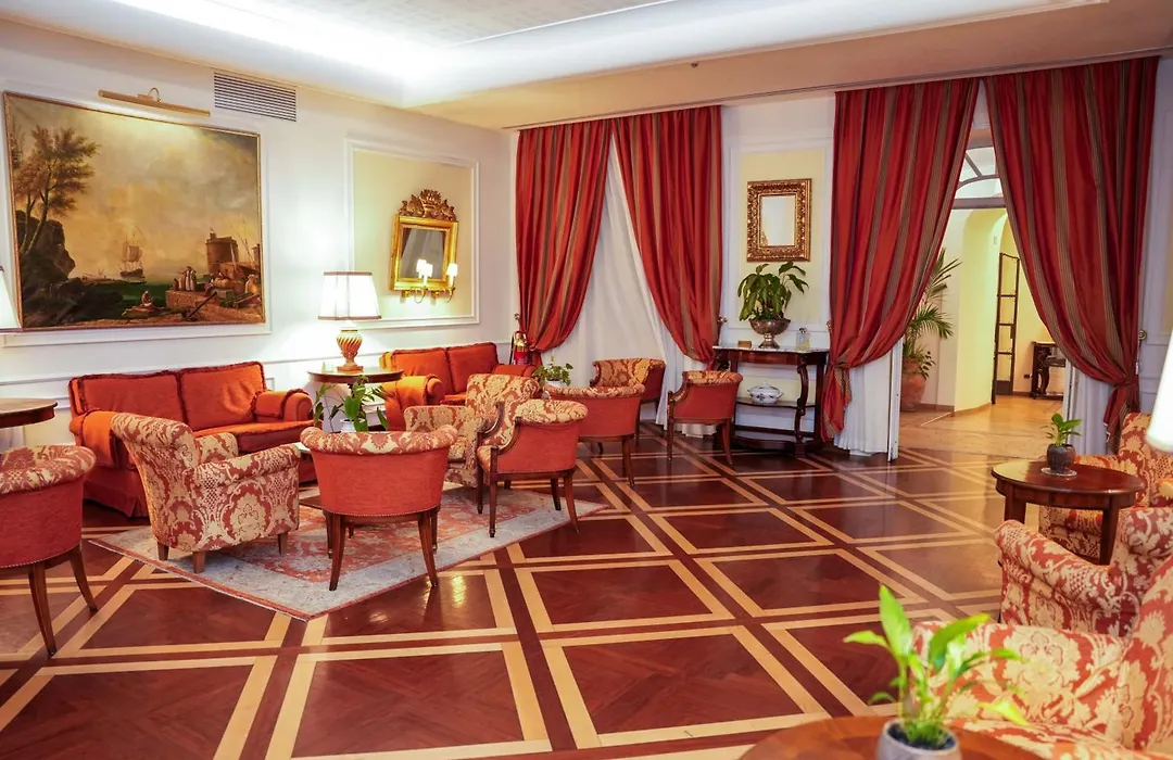 Palazzo Alabardieri-1
